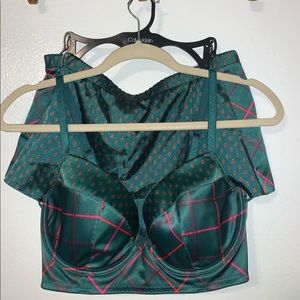 Victoria’s Secret outfit